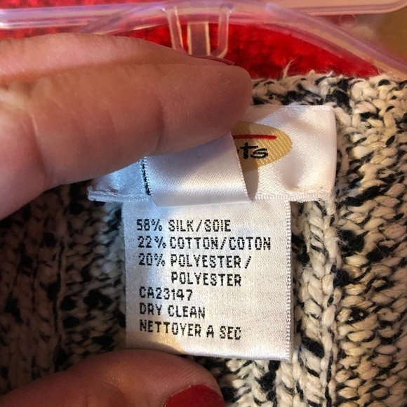 Talbots knitted sweater button down, size S - Picture 6 of 6